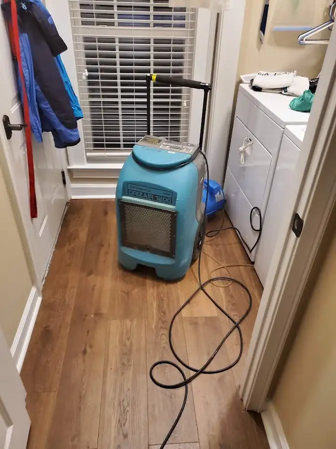 Commercial dehumidifier deployed for Flood Damage Cleanup in Keizer